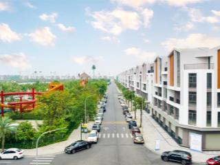 Bán shophouse phố biển đối diện vịnh biển bốn mùa, căn 100m2