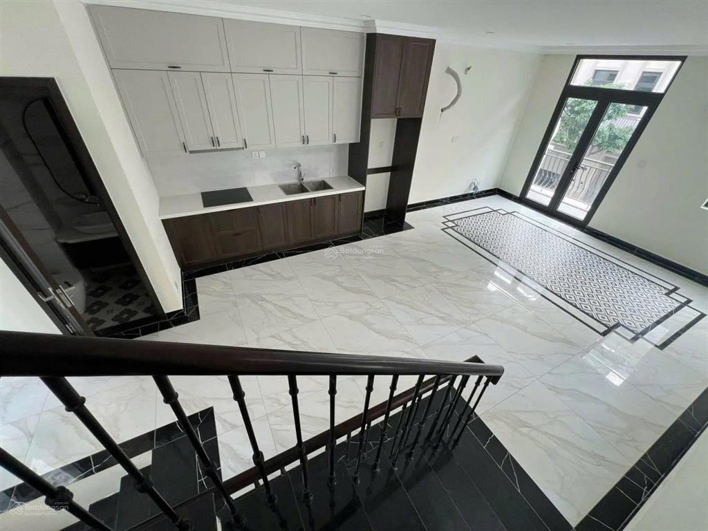 Bán gấp căn sao biển 55m hoàn thiện 5 tầng, có sổ đỏ