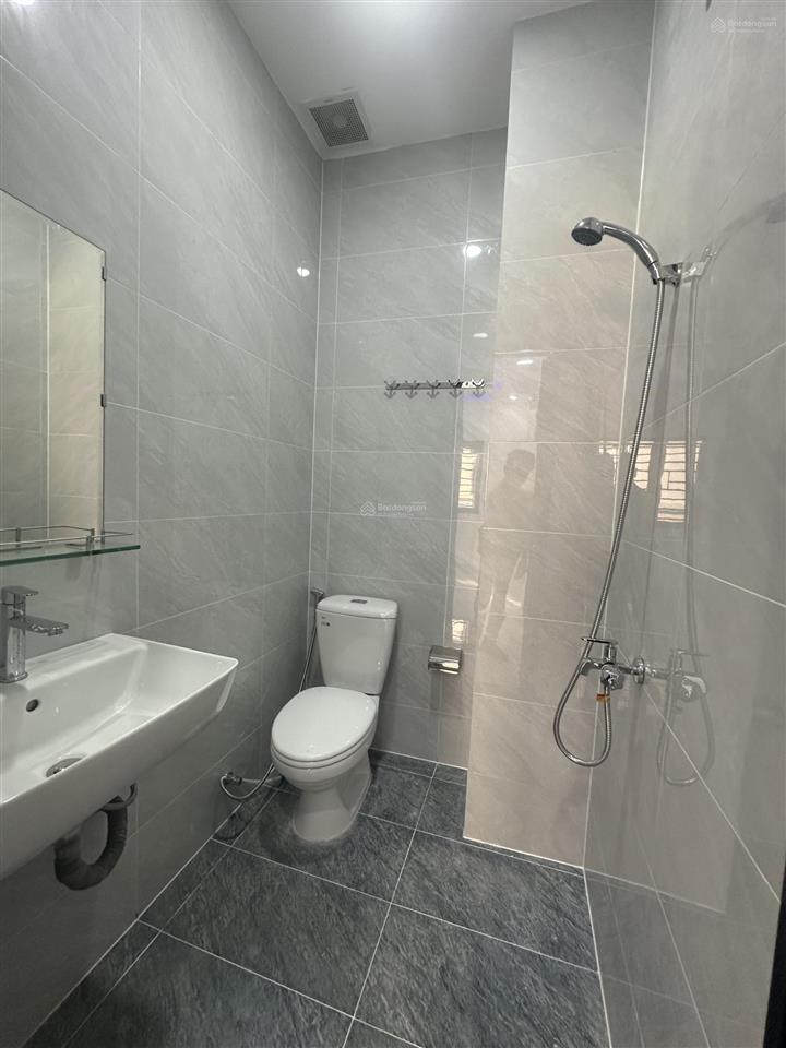 Cho thuê nhà mới xây hx tải đường điện biên phủ q. bình thạnh dtsd 144m2 nhà 4 tầng giá 20triệu