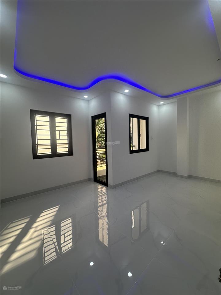 Cho thuê nhà mới xây hx tải đường điện biên phủ q. bình thạnh dtsd 144m2 nhà 4 tầng giá 20triệu