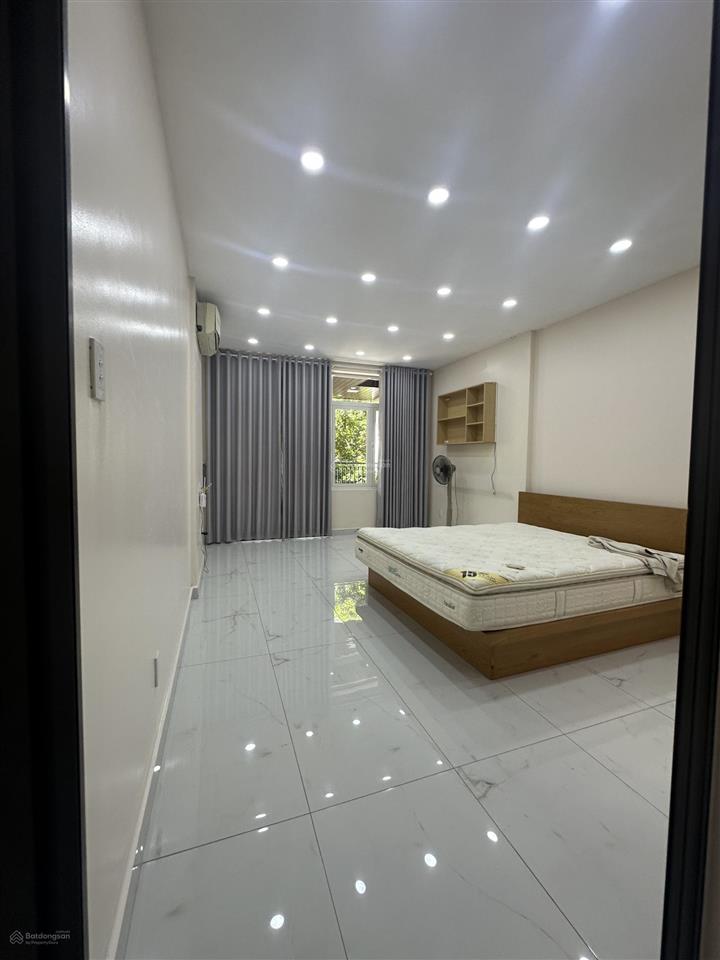 Cho thuê nhà mới đẹp mặt tiền đường a4, p. 12, quận tân bình nhà 3 tầng dt 206m2 giá 35tr/ tháng
