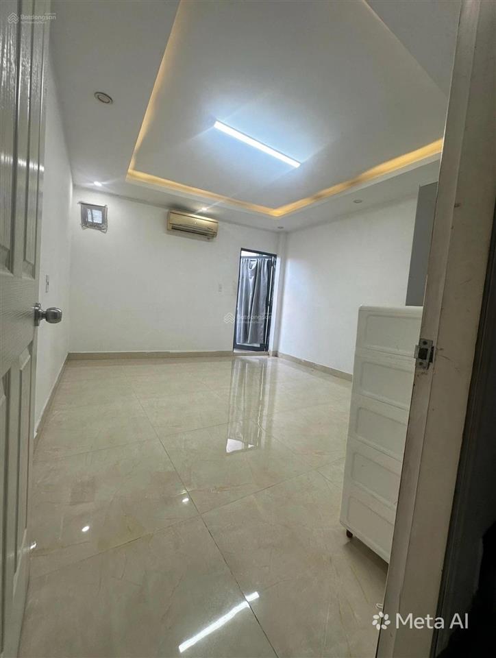 Cho thuê nhà mặt tiền đường phan đăng lưu, quận phú nhuận  dt 4x15m  1 trệt 3 lầu  giá 35 tr