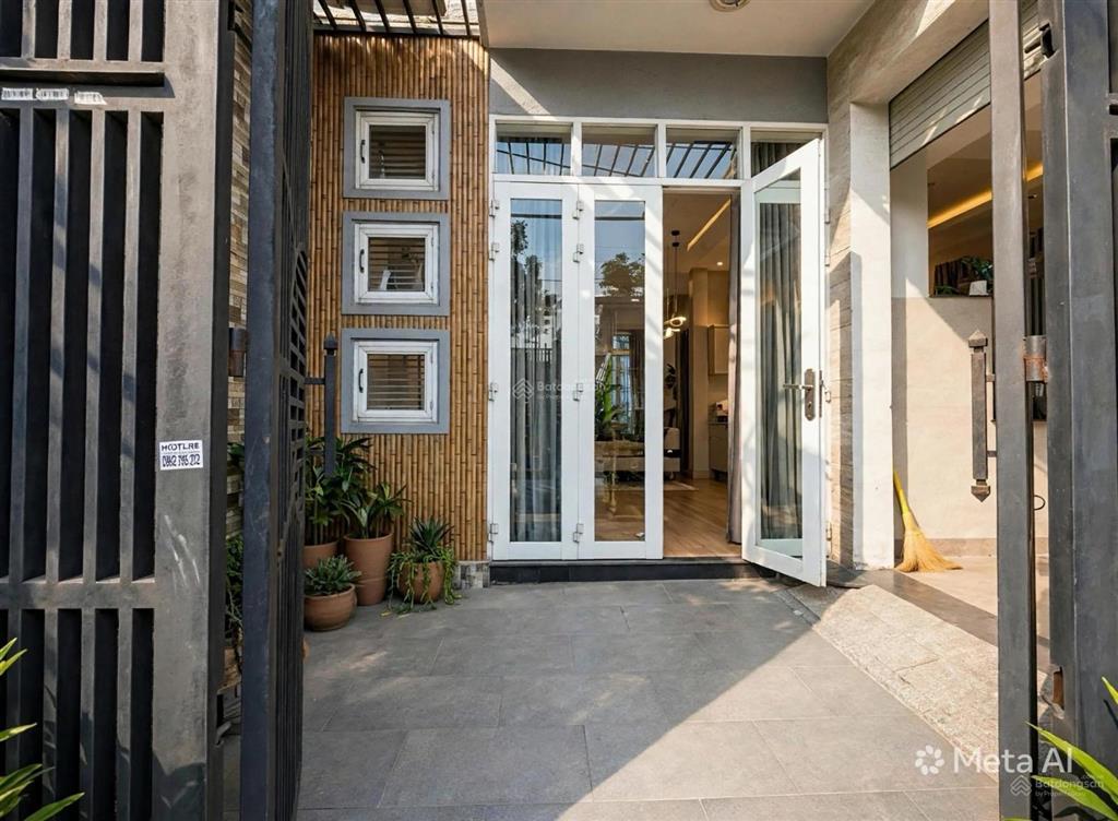 Cho thuê nhà villa dtsd 168m2, 3 tầng, hẻm xe tải võ oanh, p.25, quận bình thạnh. giá chỉ 17 triệu