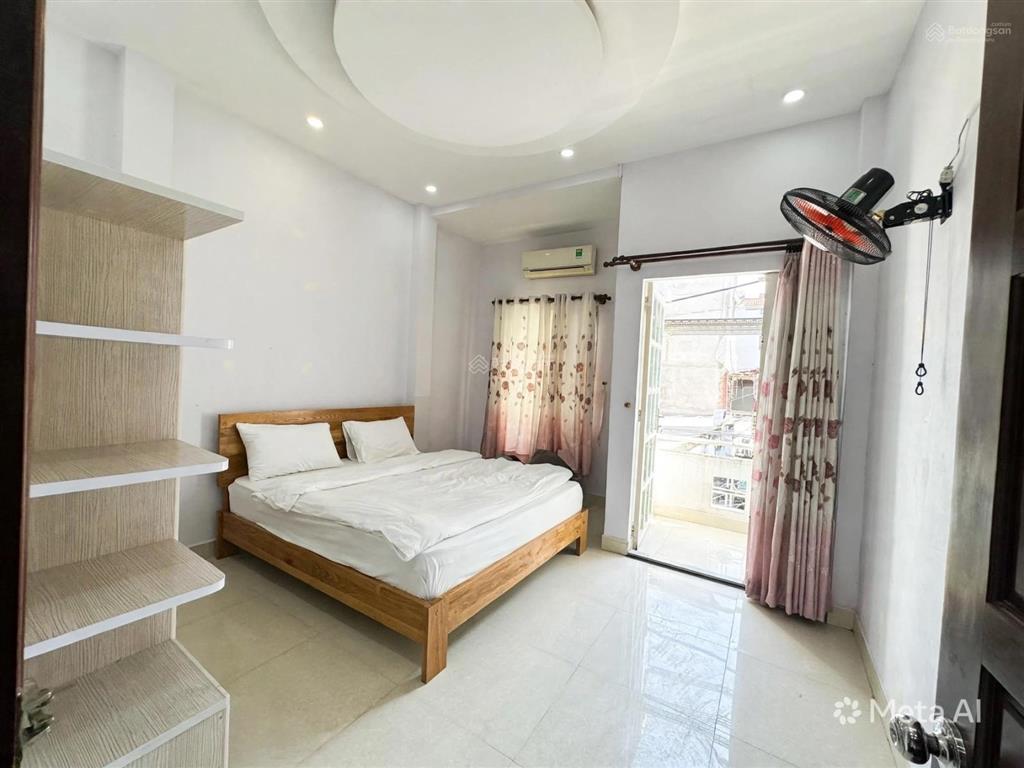 Cho thuê nhà mới 2 tầng hẻm 135 nguyễn hữu cảnh quận bt  giá 15 triệu ngay q1q2 full nội thất