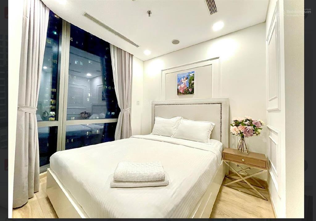 Bán căn góc 70m2 tòa landmark 81 (cực hiếm  một đời chủ)  lầu cao view cực đẹp tặng nội thất