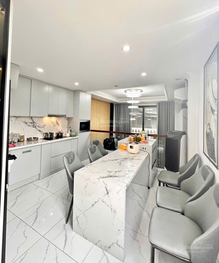 [hot] bán nhà khương đình  34m2, 6 tầng thang máy  trước nhà thông thoáng, chỉ 8.9 tỷ