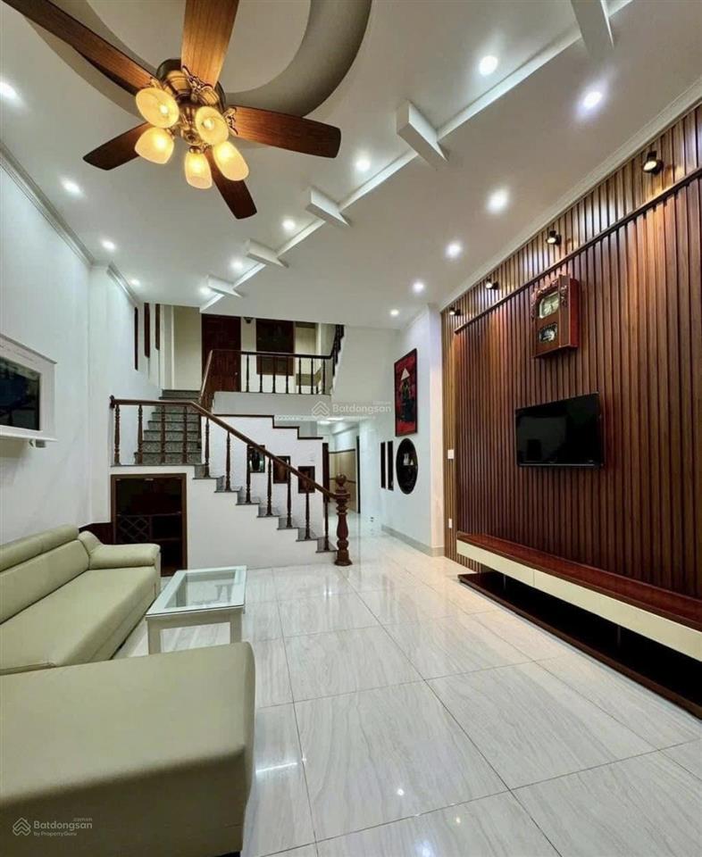 Gần chợ phạm thế hiển  bán nhà đỗ ngọc quang, quận 8. 5tỷ250/70m2 (5x14m). ôtô đậu tận cửa 8m