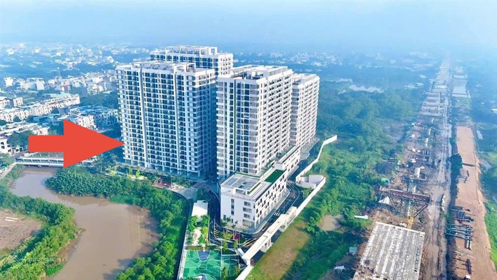 Bán nhanh trong tuần căn 2pn 73m2, lầu cao, view thoáng, sổ sẵn sang tên ngay.