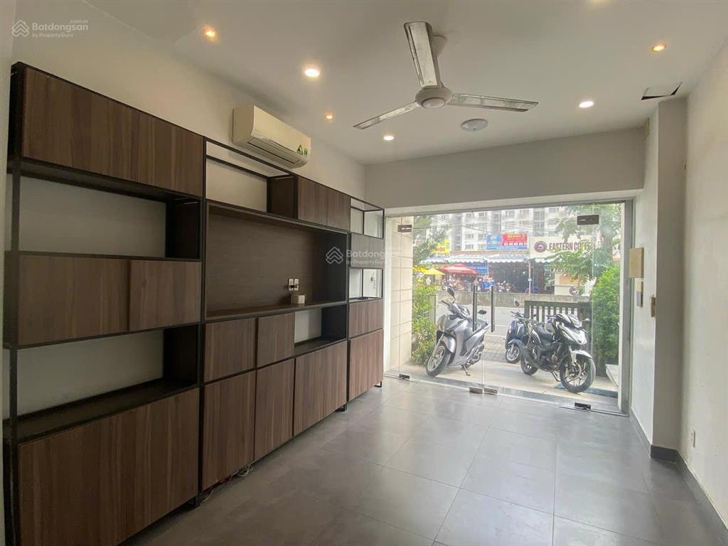 Cho thuê biệt thự mặt tiền đường liên phường, ở ngay, giá tốt!