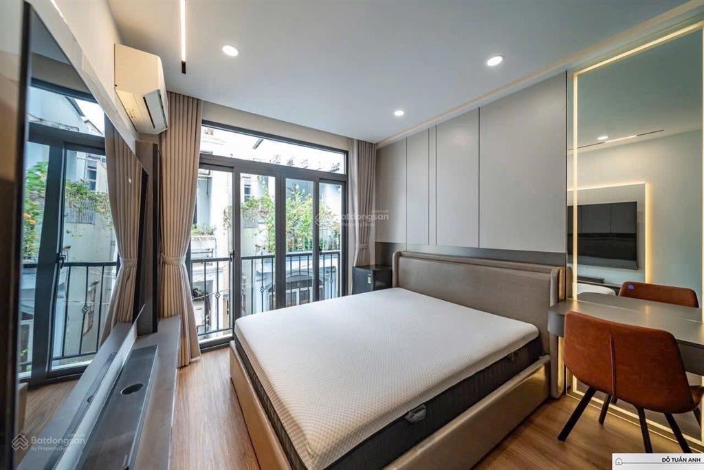 Bán nhà phố mới 100% hẻm xe tải  đường trần cao vân, phú nhuận sát quận 1  4 tầng | 5 phòng ngủ