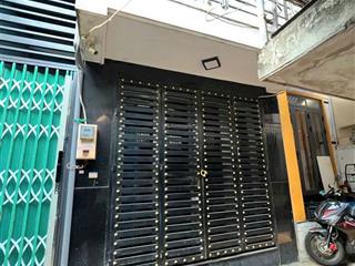 Bán nhà bùi văn ba trung tâm quận 7  2 lầu 4pn | dt 30m2 di chuyển nhanh trung tâm