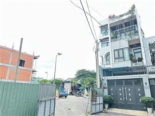 Bán đất khu vip khép kín hẻm xe hơi  bùi văn ba  xây 6 tầng phù hợp chdv