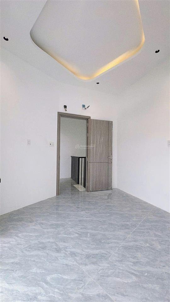 Bán nhà p. tân hưng  2 tầng | 30m2 | full nt  hẻm xe hơi  cạnh cầu nguyễn khoái