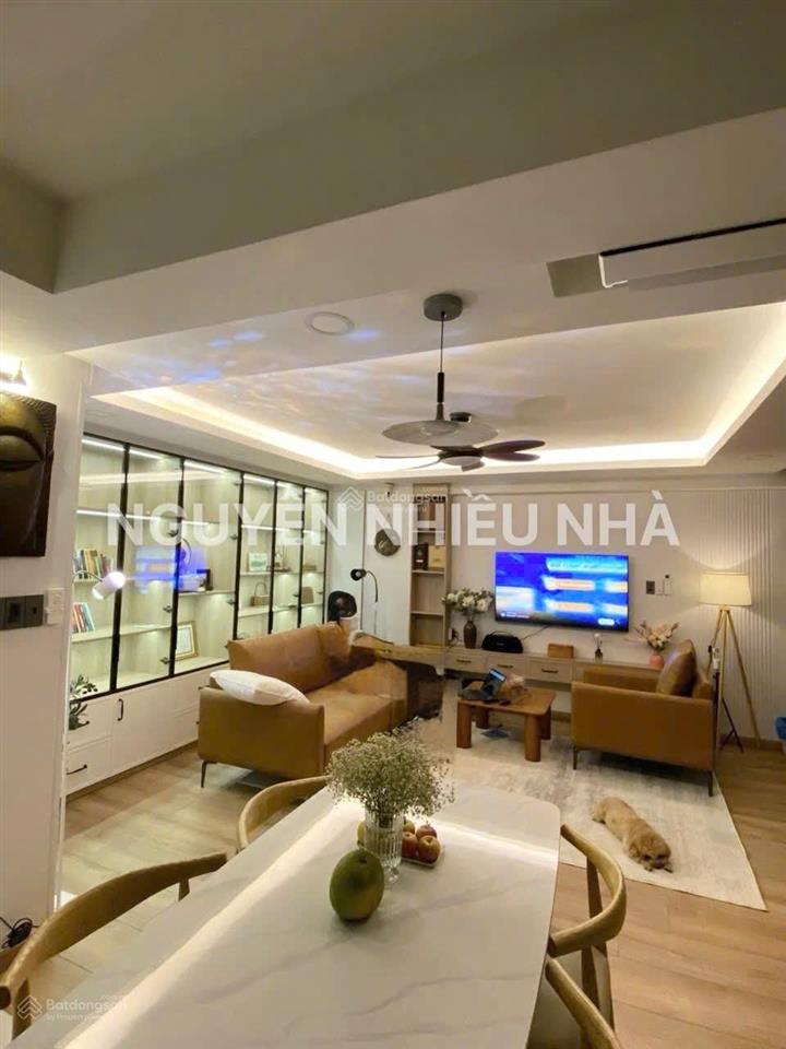 Shophouse sân vườn hơn 110m2  view kênh thơ mộng  khu nam long trần trọng cung