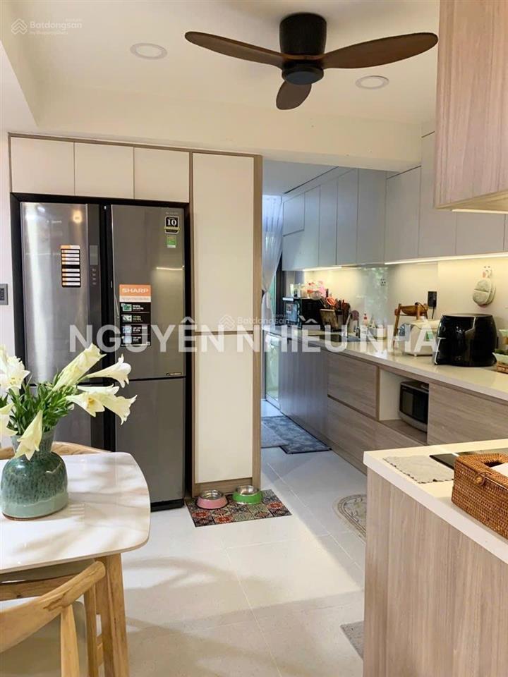 Shophouse sân vườn hơn 110m2  view kênh thơ mộng  khu nam long trần trọng cung