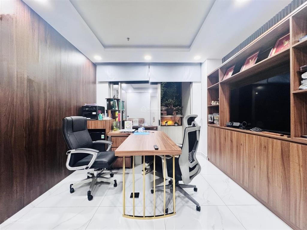 Bán shophouse midtown phú mỹ hưng  2pn full nội thất | view đẹp