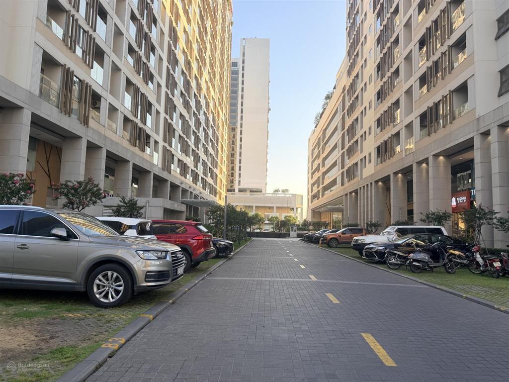 Bán shophouse midtown phú mỹ hưng  2pn full nội thất | view đẹp