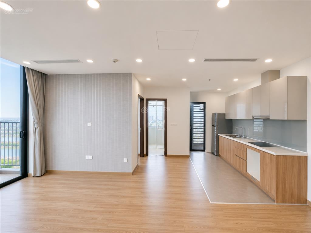 Bán căn hộ eco green saigon quận 7 căn góc 73 m2, 2 phòng ngủ, 3 ban công, view thoáng, sổ hồng