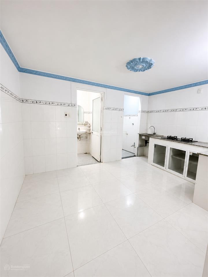Bán nhà quận 8 âu dương lân, 4 tầng, hẻm 4m thông thoáng, gần chợ rạch ông, 3pn 3wc, nhỉnh 5 tỷ