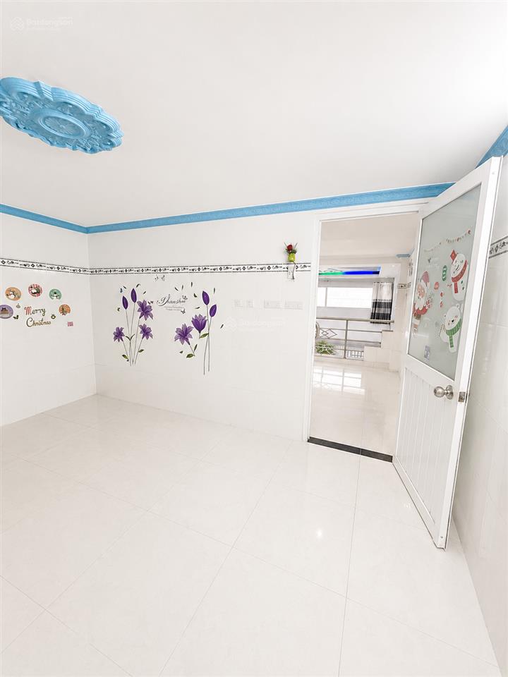 Bán nhà quận 8 âu dương lân, 4 tầng, hẻm 4m thông thoáng, gần chợ rạch ông, 3pn 3wc, nhỉnh 5 tỷ