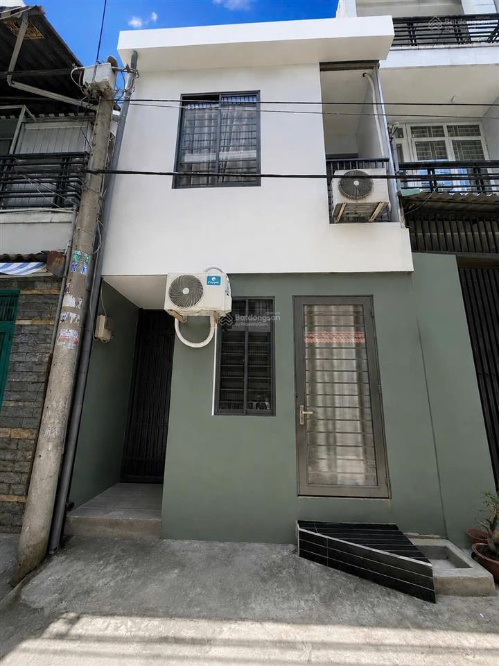 Bán nhà quận 7 phường tân hưng, bế văn cấm, xe hơi tới nhà, có dòng tiền 8 triệu/tháng