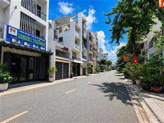 Bán nhà quận 7 phường tân hưng, bế văn cấm, xe hơi tới nhà, có dòng tiền 8 triệu/tháng