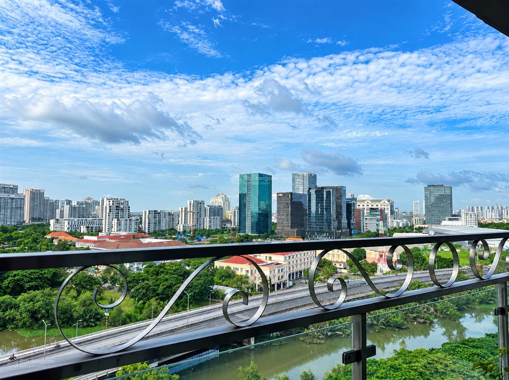 Bán căn hộ docklands quận 7 123m, 3pn 2wc, sổ hồng sở hữu lâu dài