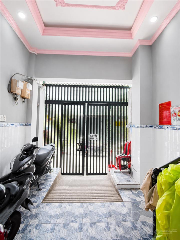 Bán chdv 4 tầng quận 7 ngay nguyễn thị thập cách mặt tiền 20m 9 phòng dòng tiền 30tr/tháng