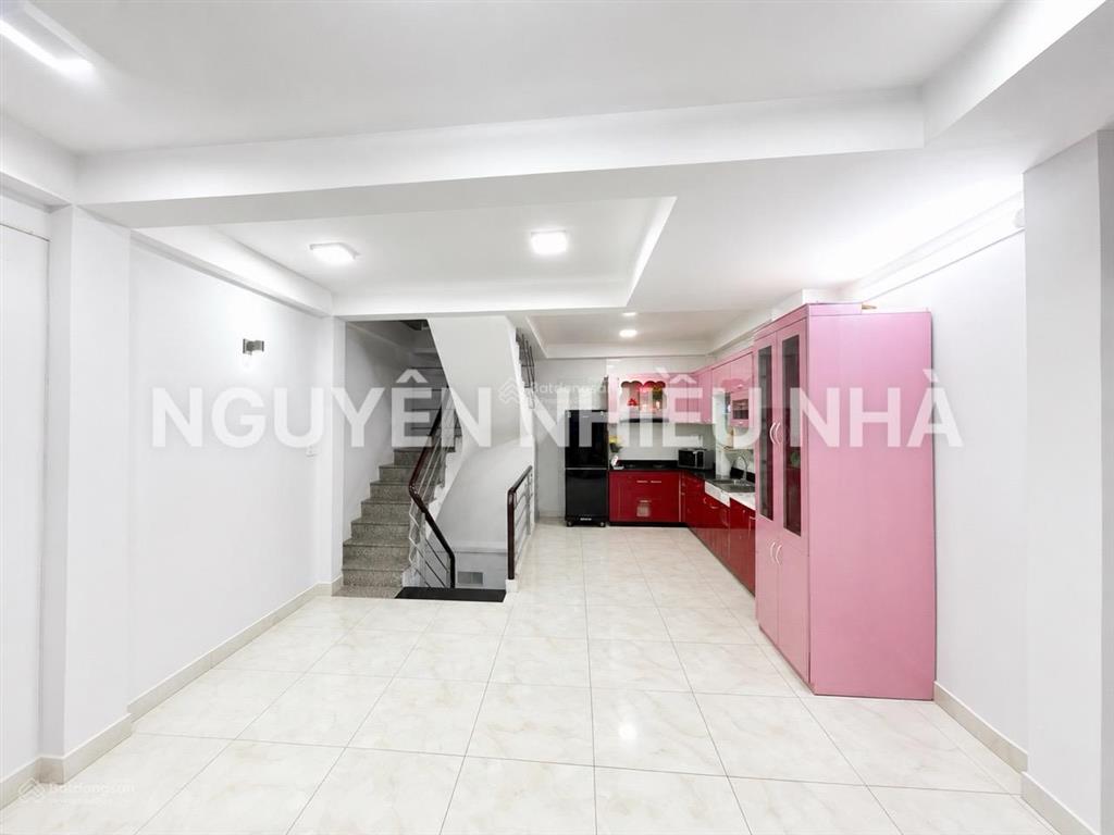 Bán nhà mặt tiền quận 7 tân hưng 4 tầng, đường 8m, vỉa hè 3m, kinh doanh văn phòng.