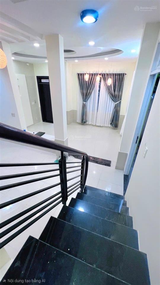 Bán nhà 3 tầng phường tân hưng quận 7, 94m, ngang 8.5m nở hậu, gara ô tô, 4pn, gần khu kiều đàm