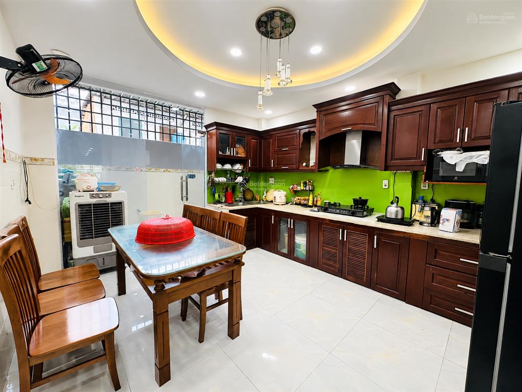 Bán nhà âu dương lân quận 8, 94m, ngang 4,3m, dài 24,5m, 4 tầng, hẻm ô tô 7m, 5pn