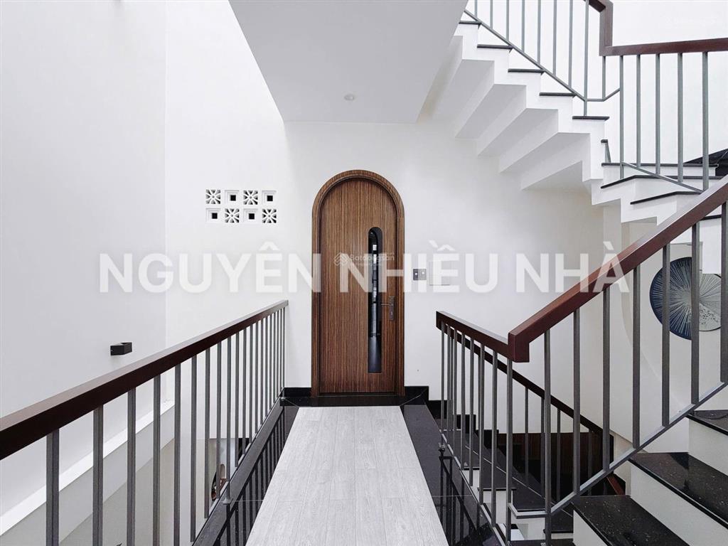 Bán nhà đẹp trung tâm quận 7 cạnh phú mỹ hưng, 3 tầng, ngang 5m hiếm, 82.5m2, full nội thất