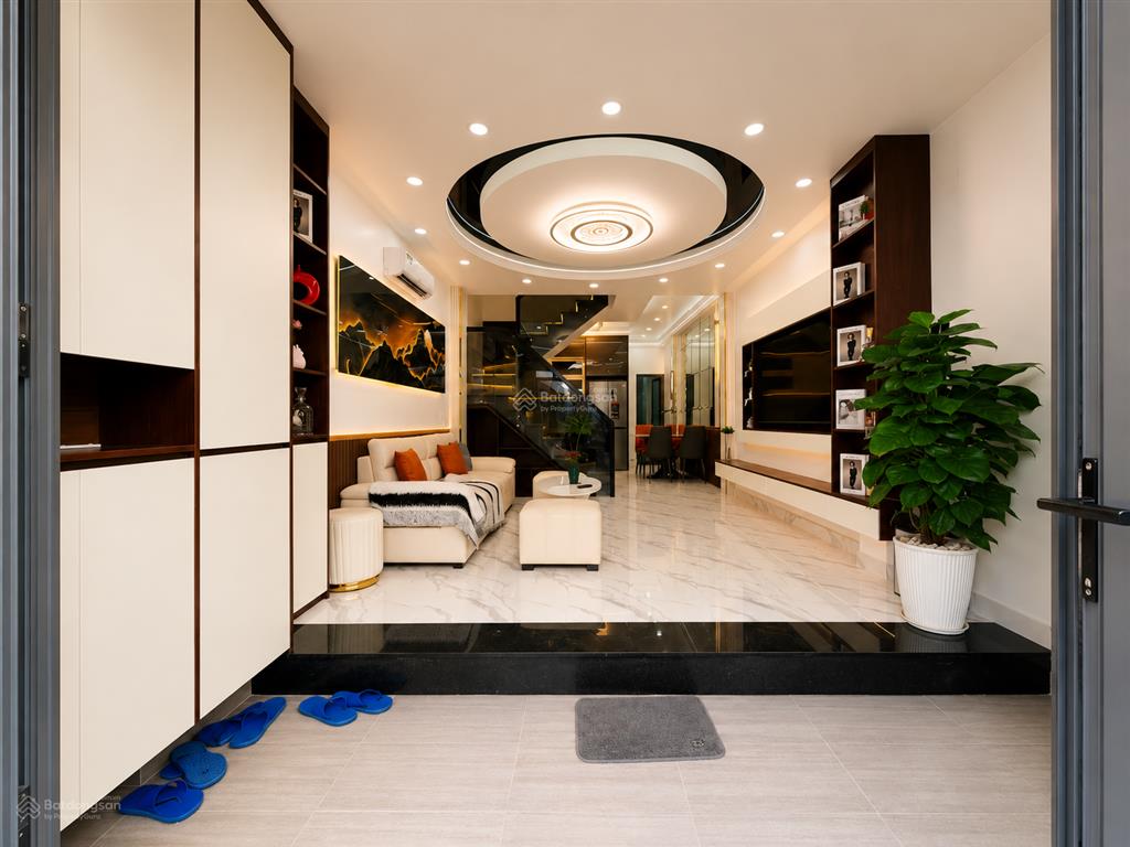 Bán nhà mới đẹp hẻm 4m huỳnh tấn phát, quận 7, 4,2m x 13m, 2 tầng, 3pn, full nội thất cao cấp