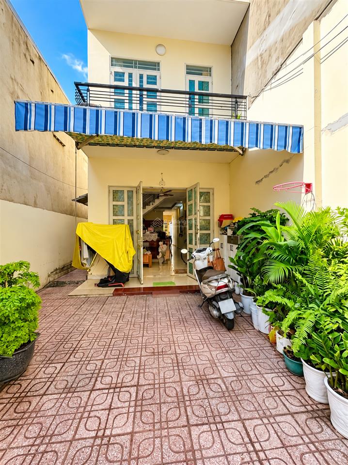 Bán nhà quận 7 nguyễn thị thập gần go! 125m, ngang 5m