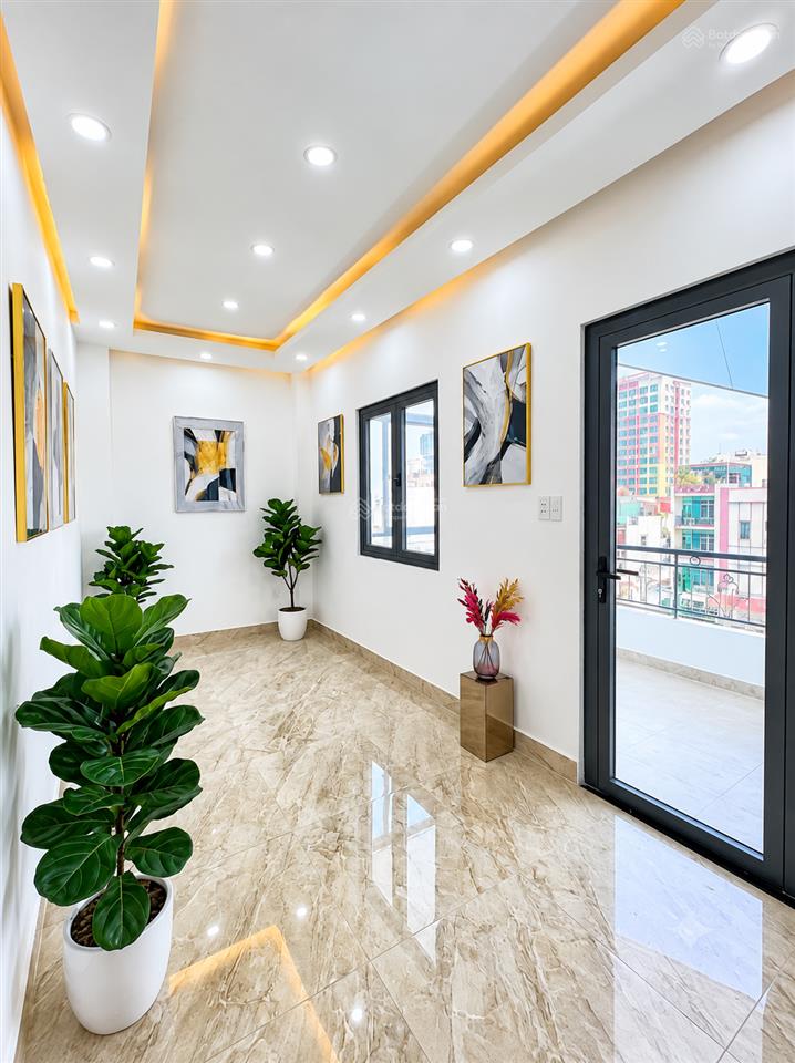 Bán nhà quận 7 đường huỳnh tấn phát, 5x12m, 4 tầng, 4pn, gần phú mỹ hưng