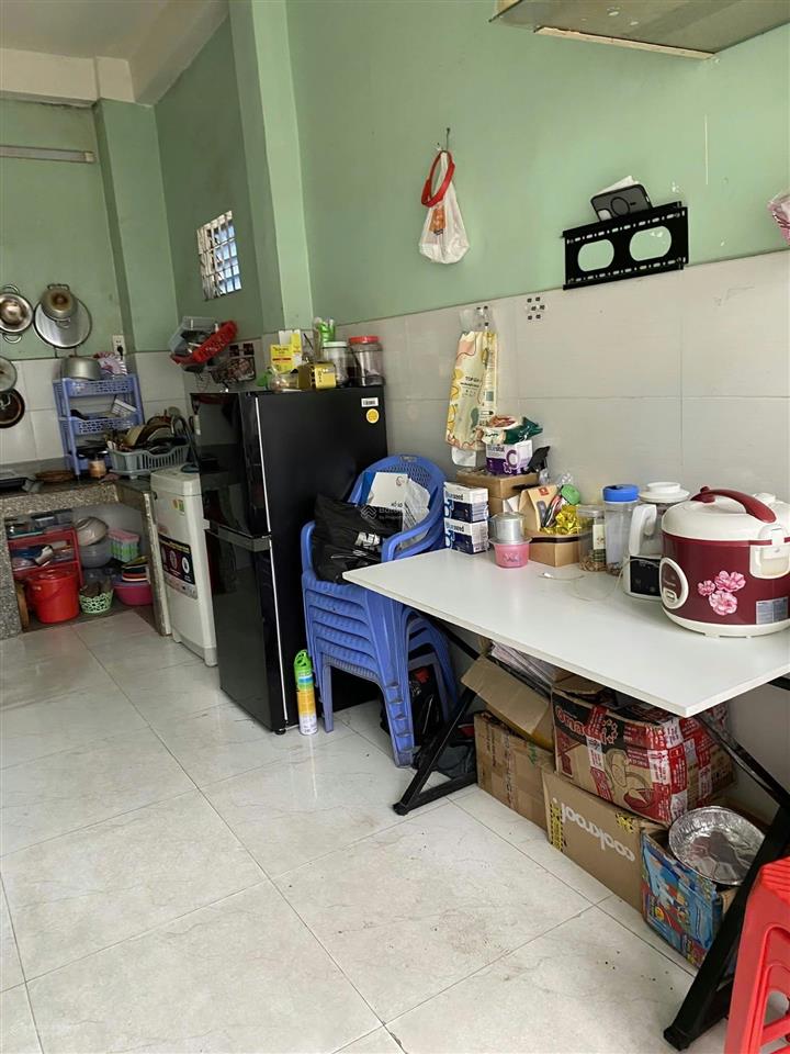 3 tỷ sổ riêng kết cấu 3 tầng, nguyễn kiệm, gò vấp, hẻm thông tứ phía ngay bệnh viện 175