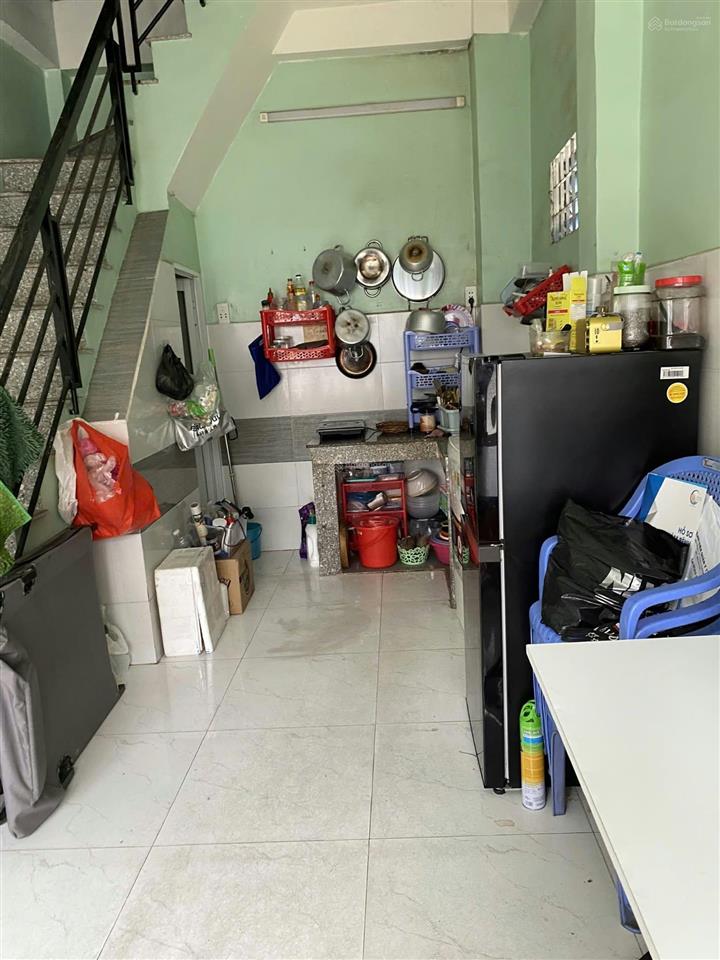 3 tỷ sổ riêng kết cấu 3 tầng, nguyễn kiệm, gò vấp, hẻm thông tứ phía ngay bệnh viện 175
