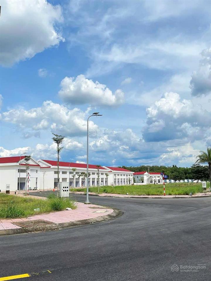 Sở hữu đất nền mặt tiền dt 741 đối diện kcn tân bình chỉ với 395 tr  0988 868 ***