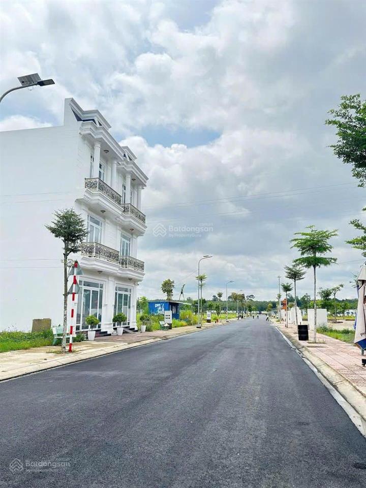 Sở hữu đất nền mặt tiền dt 741 đối diện kcn tân bình chỉ với 395 tr  0988 868 ***