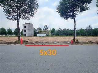 Cần bán lô đất 5x30 mặt tiền đường d14 ngay cổng chào bàu bàng 1,8 tỷ  0988 868 ***