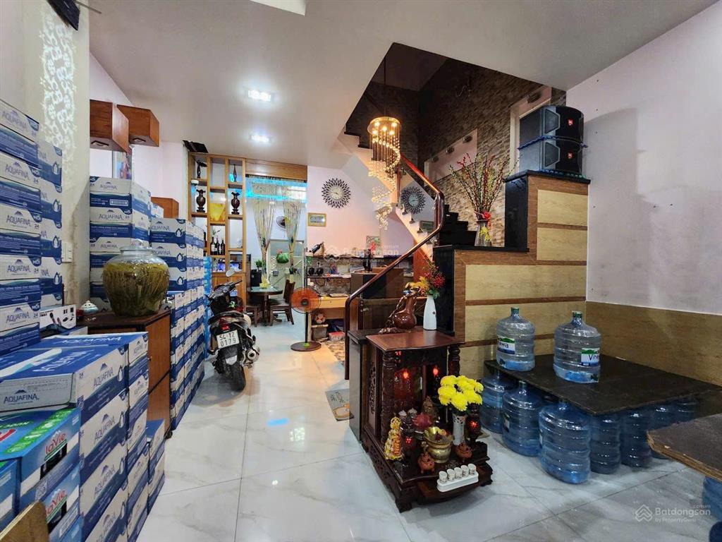 Chính chủ cần bán nhà phố mặt tiền đường nguyễn thị búp phường tân thới hiệp tphcm  0988 868 ***