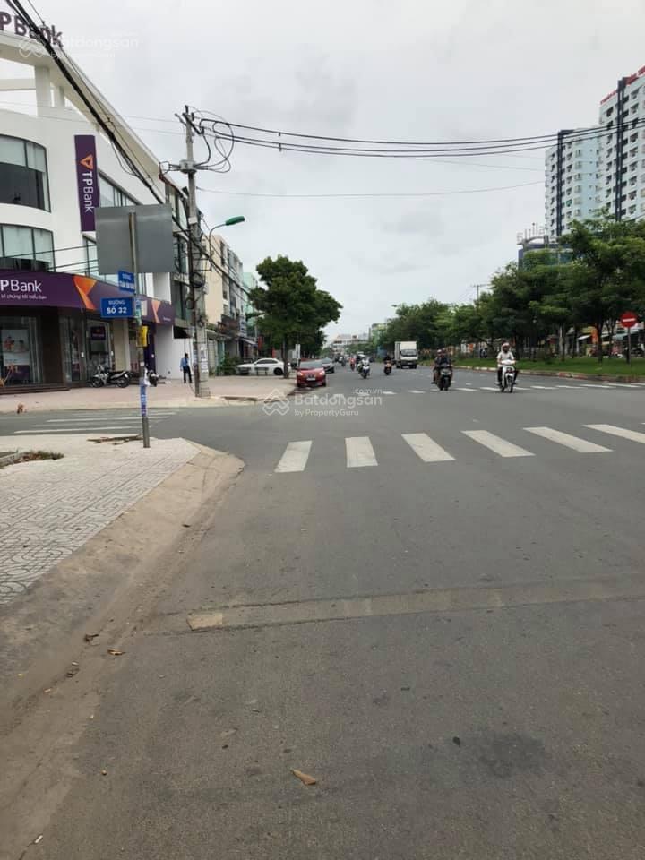 Bán nhà khu tên lửa, mtkd đường số 24a, dt 4.5 x 20m, 3.5 tấm, giá 13,5 tỷ.