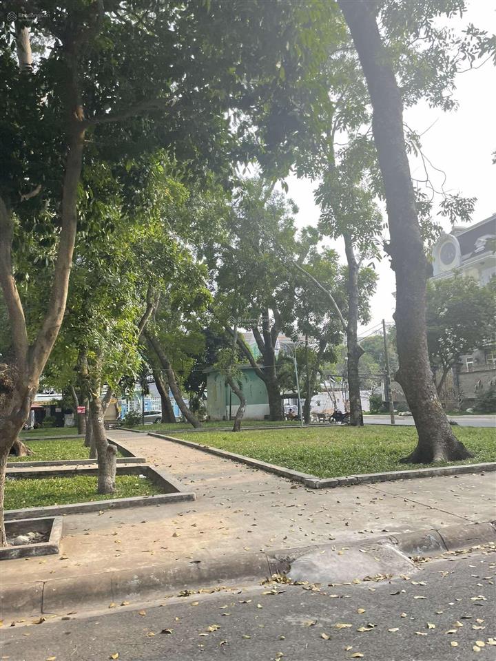 Bán biệt thự tại bình trị đông b, bình tân, 18,5 tỷ, 160m2 sát aeon bình tân