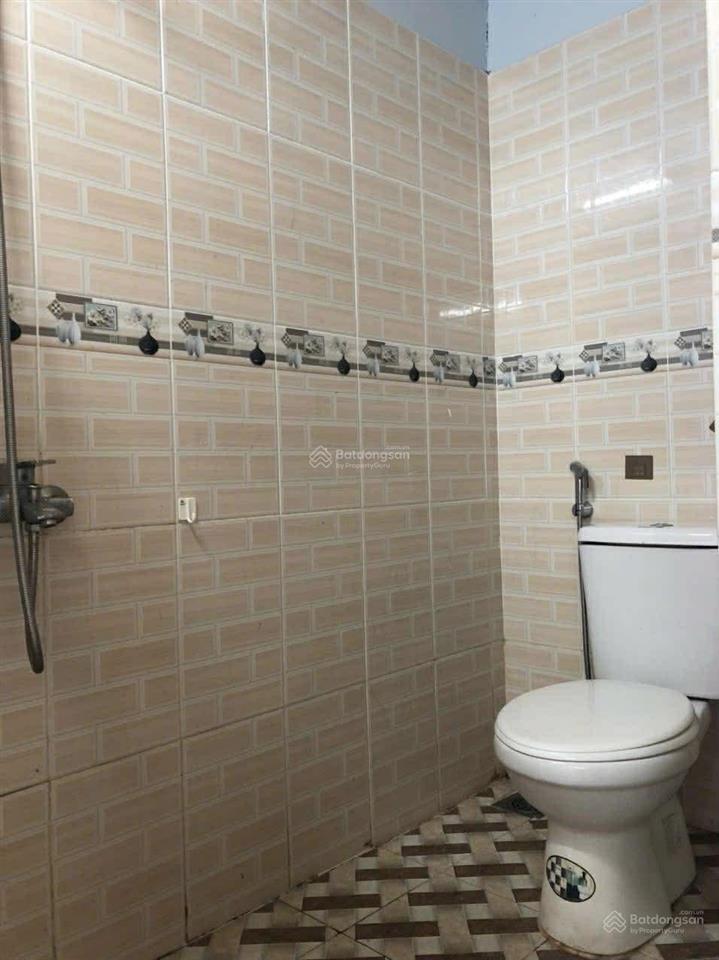 Cho thuê phòng máy lạnh đủ nội thất ngay nhà thờ phao lô giá 2,6tr/tháng giờ tự do