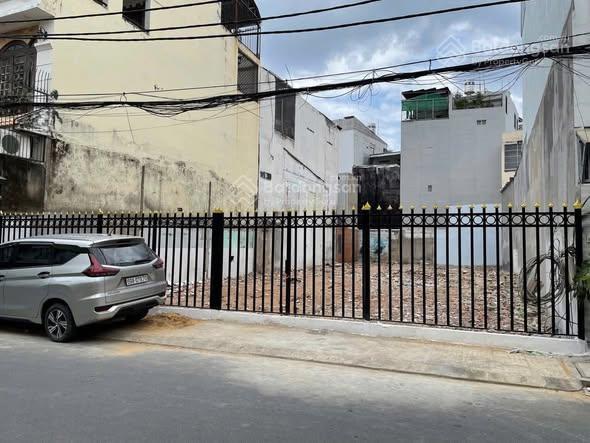 Bán khuôn đất 12x40 hxh khu etown cộng hoà gpxd 7 tầng. giá 128tr/m