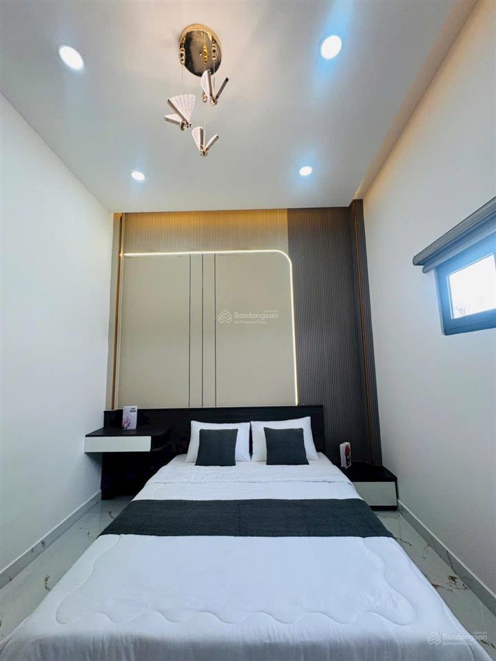 Mặt tiền đường khuông việt, 8m x 18m, 2 tầng, giá 17,5 tỷ tl