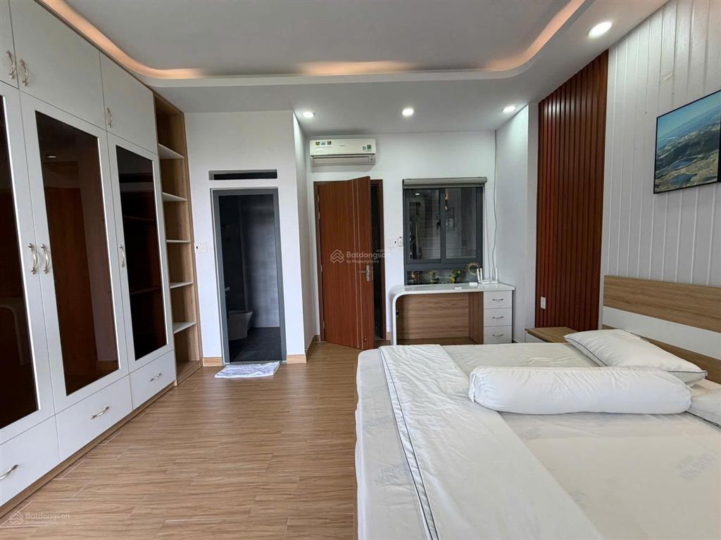 Mặt tiền ni sư huỳnh liên, phường 10, quận tân bình. khu bàu cát  5 x 12m  giá chỉ 11,3 tỷ tl