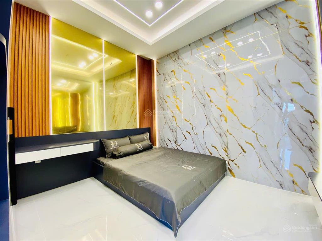 Bán nhà cộng hòa phường 13 tân bình, ngang 12m, dtcn 345m, giá 55 tỷ