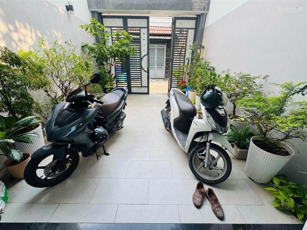Hẻm ô tô hoà bình nối dài sát ngã tư bốn xã dt 4x23