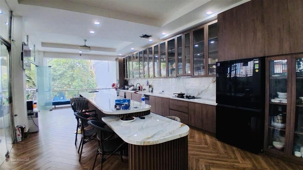 Biệt thự nơi âu cơ và lạc long quân gặp nhau gần 500m2 80 tỷ nhỉnh